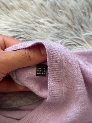 Jersey Massimo Dutti cuello pico morado