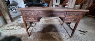 Mesa escritorio madera maciza antigua