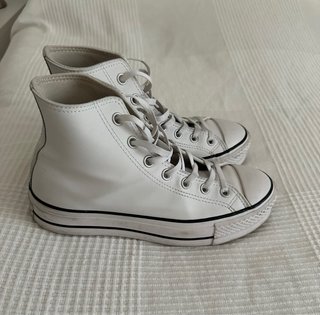 Converse Chuck Taylor Lift Leather Blancas