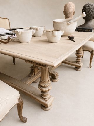 Mesa Francesa Maciza Estilo Renacentista