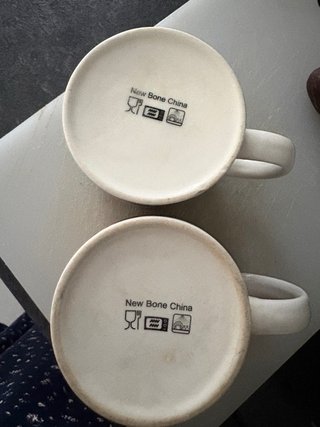 2 Tazas Star Wars R2-D2 y BB-8
