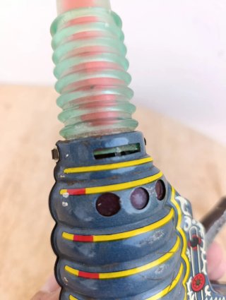 Pistola sideral vintage hojalata espacial Jyesa
