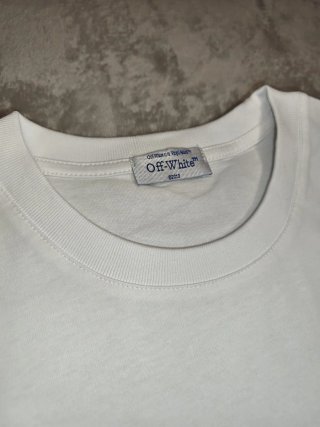 Camiseta off white