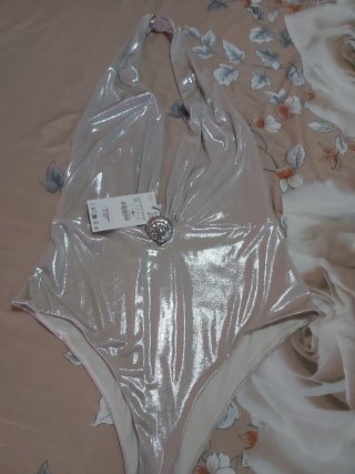 Body Zara brillante sin estrenar