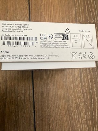 Airpods 4 con Cancelación de Ruido Activa