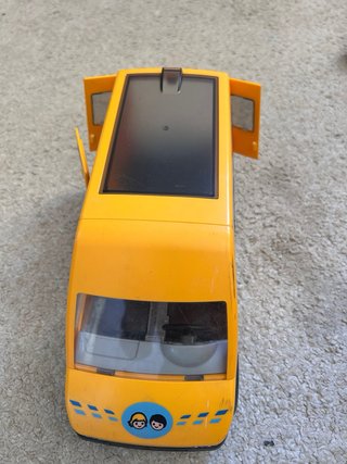 Coche escolar Playmobil amarillo