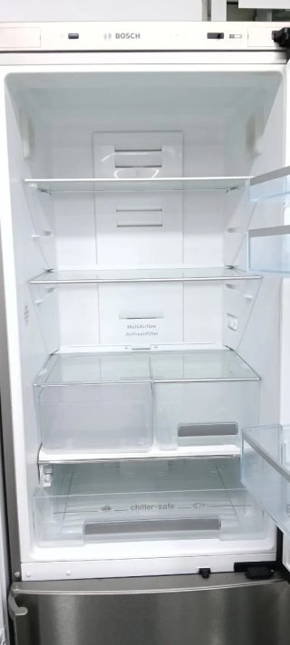 NEVERA COMBI BOSCH NO FROST ENERGÍA A+
