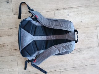 Mochila Targus Gris y Negra
