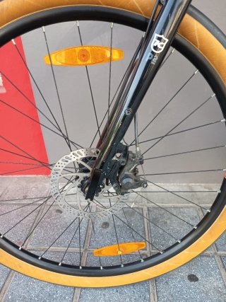 Bicicleta Kona de Aluminio