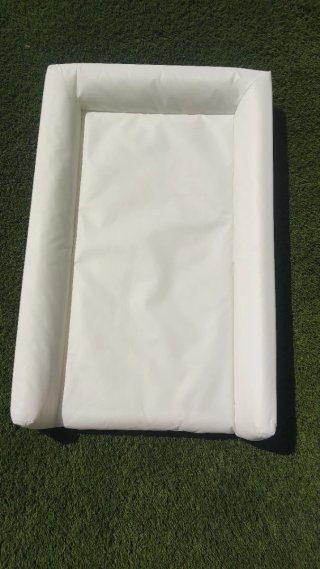 Cambiador IKEA VADRA con 2 fundas
