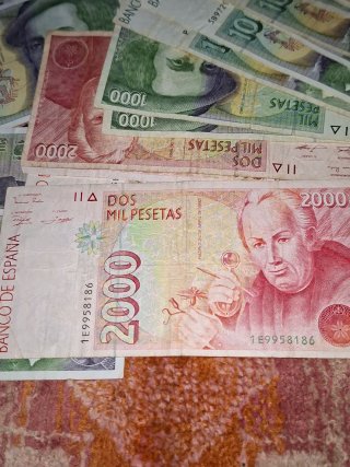 30.000 pesetas: billetes 1000 y 2000