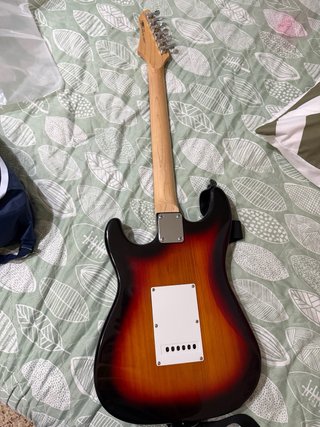 Guitarra Eléctrica Sunburst