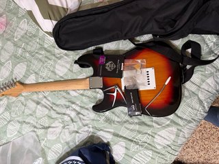 Guitarra Eléctrica Sunburst