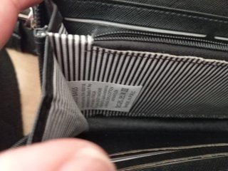 Bolso/monedero negro con correa