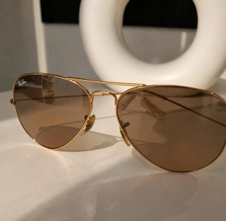 Gafas de sol aviador dorado rosado