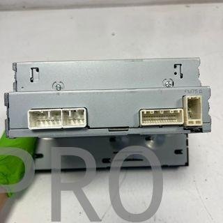 REPRODUCTOR DE CD Y RADIO TOYOTA AURIS