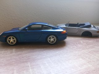 Lote 2 Miniaturas Porsche 1:18