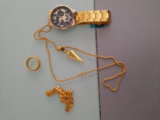 Reloj Geneva Dorado y Negro