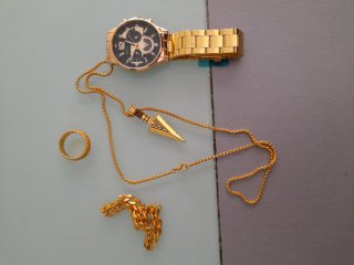 Reloj Geneva Dorado y Negro