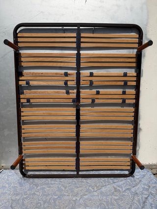 Somier 150x190cm Metal y Madera