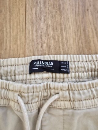 Pantalón Jogger Beige Pull&Bear Talla M
