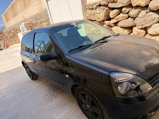 Renault Clio 2005