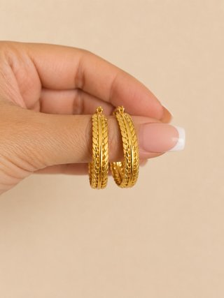Pendientes Aro Dorados con Diseño Trenzado