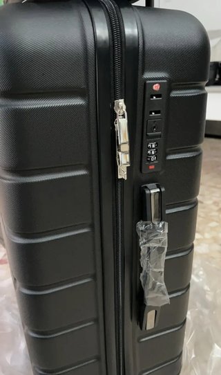 Pack 4 maletas MI-O-MI-XA con ruedas y cerradura