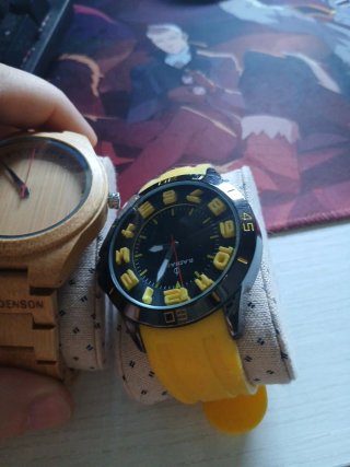 4 Orologi (2 Donna, 2 Uomo)