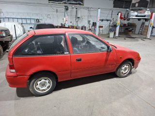 Suzuki Swift 1996