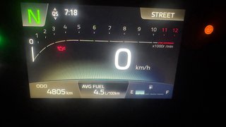 YAMAHA MT 09 SP V4 Negra/Dorada
