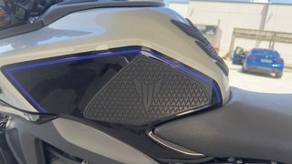 YAMAHA MT 09 SP V4 Negra/Dorada