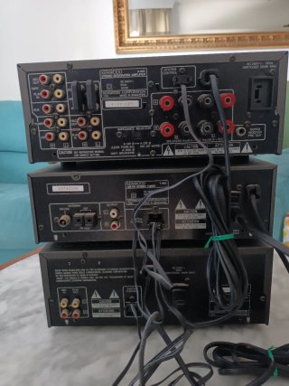 Equipo de música Kenwood plata