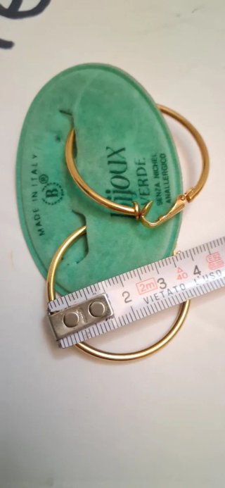 Orecchini a cerchio Bijoux Verde dorati