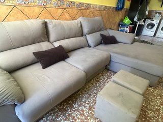 Sofá modular gris de tela