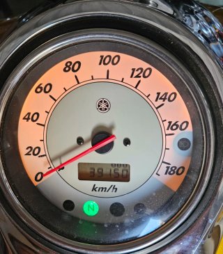 Yamaha XVS 1100 Custom - Moto Cruiser