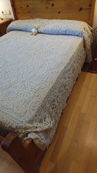 Cubrecama Matrimonio Beige/Blanco