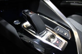 Peugeot 3008 Hybrid 225 e-EAT8 Allure Pack