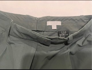 Pantalón COS verde salvia algodón y polièster T:XS