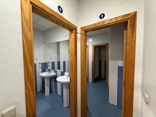 Local comercial en venta en Casco Histórico de Vallecas en Madrid
