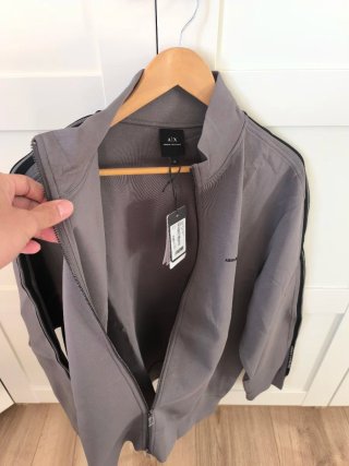 Sudadera Armani Exchange gris talla XL nueva