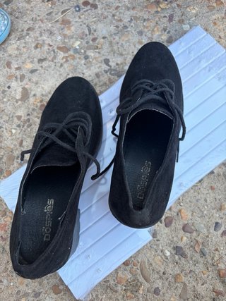 Zapatos Dospies con tacón negros