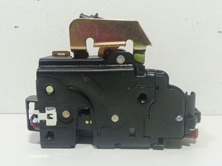 Cerradura puerta delantera izquierda audi a4 berl