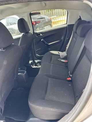Peugeot 208 2017