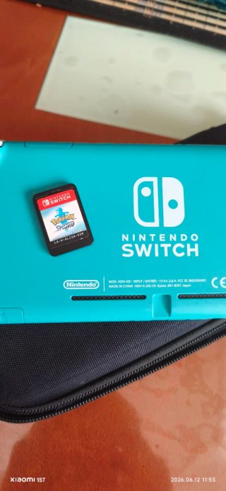 Nintendo Switch Lite Turquesa + Pokémon Espada