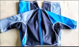Bañador Neopreno DECATHLON niño T.10 NUEVO