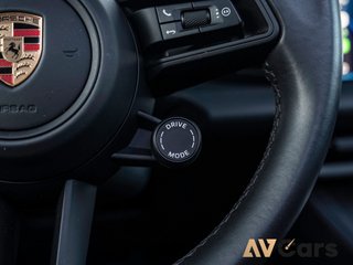 Porsche Macan 2025