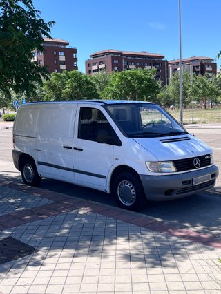 Furgoneta Mercedes Vito 108 CDI 2.2