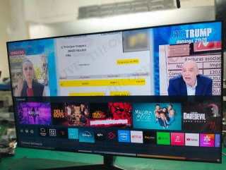 Televisor Samsung Smart TV 4K UE55TU8500