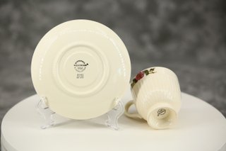 Juego Taza y Plato Wedgwood Edme Wildb